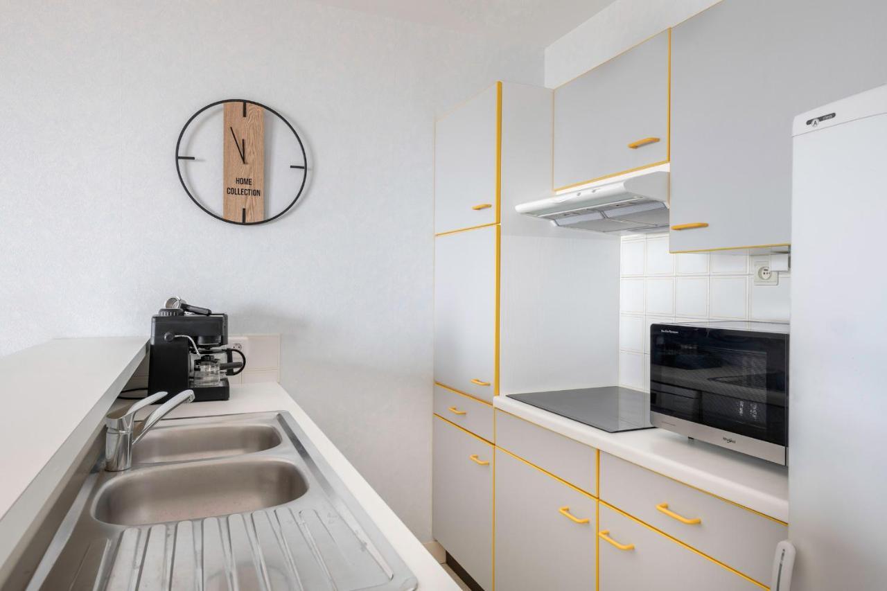 Tres Bel Appartement Avec Vue Sur Mer A 波尔尼谢 外观 照片
