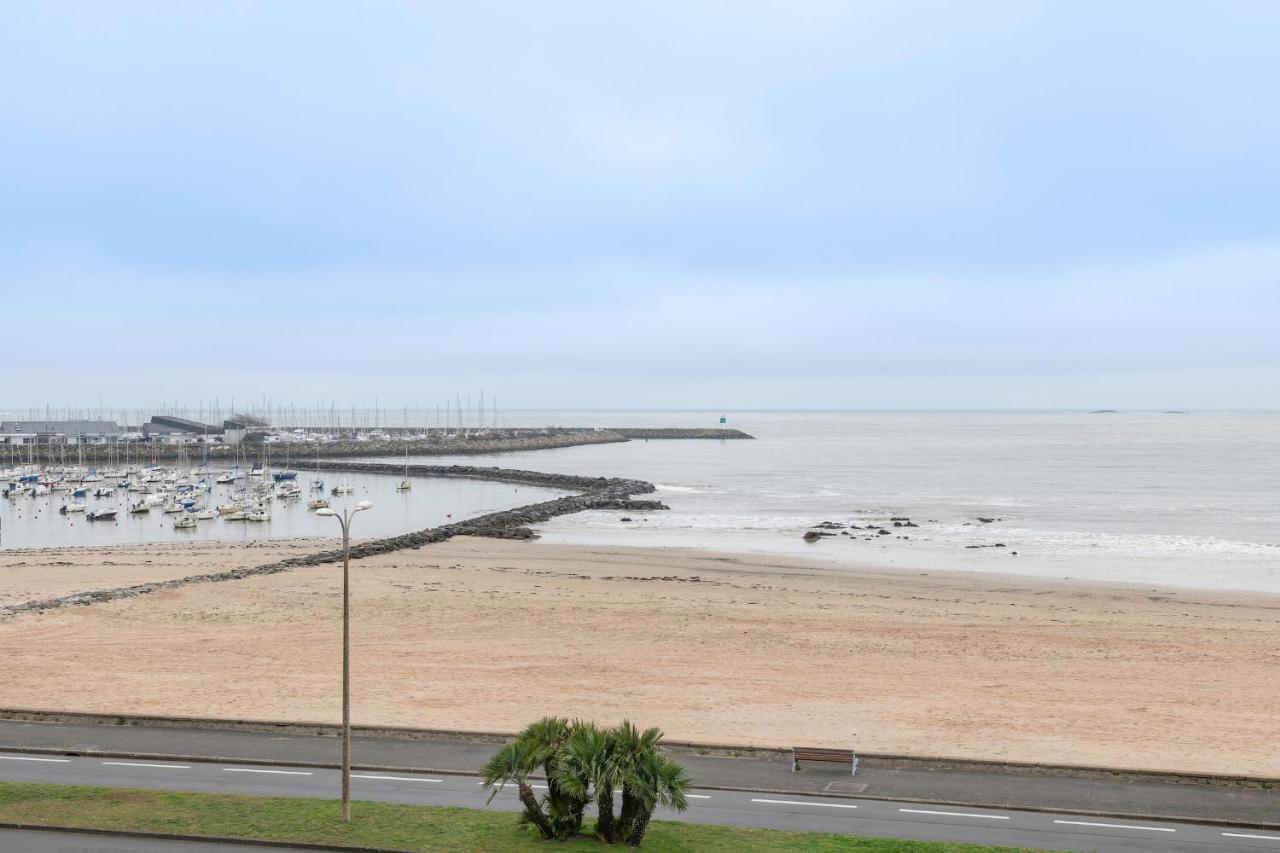 Tres Bel Appartement Avec Vue Sur Mer A 波尔尼谢 外观 照片
