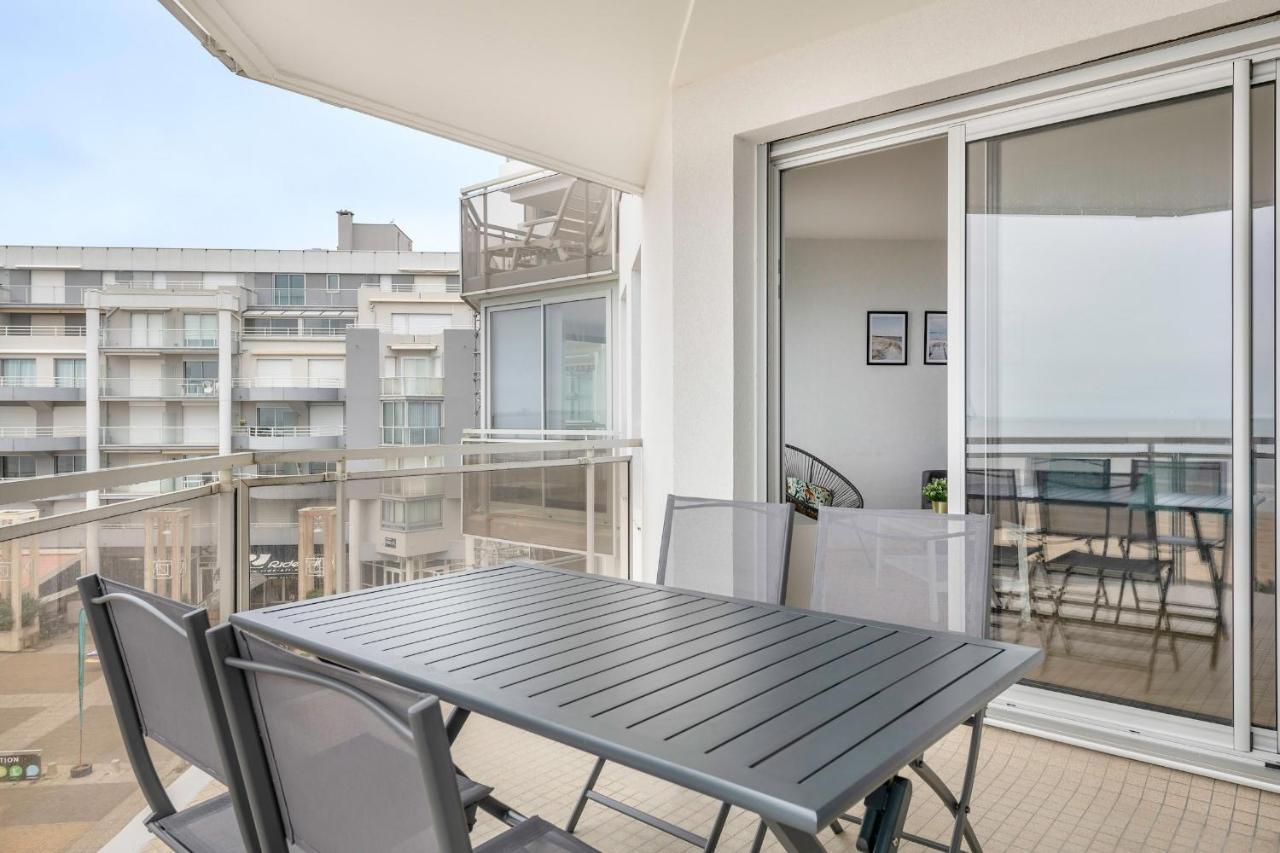 Tres Bel Appartement Avec Vue Sur Mer A 波尔尼谢 外观 照片